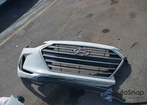 2018 Hyundai Elantra Sel from USA, damaged, VIN 5NPD84LF3JH291941